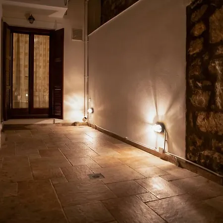 Pano's House Appartement Arachova
